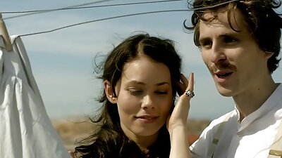 ડર્ટી કપલ હાર્ડકોર સેક્સ વિશે બસ્ટી બેબીસિટર શીખવે છે