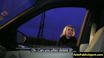 સેક્સી ટ્વીન બહેનોએ એક લકી ડિક શેર કરી છે