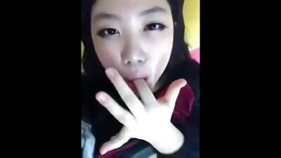 અમે ઇરાકી મહિલાઓ જે અમેરિકા આવે છે તેની સાથે આ રીતે વર્તન કરીએ છીએ